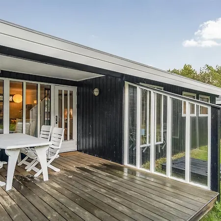Nyaraló Star - 600m From The Sea By Interhome *