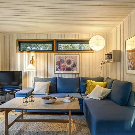 Star - 600m From The Sea By Interhome * 루켄