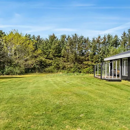 Star - 600m From The Sea By Interhome 펜션 *